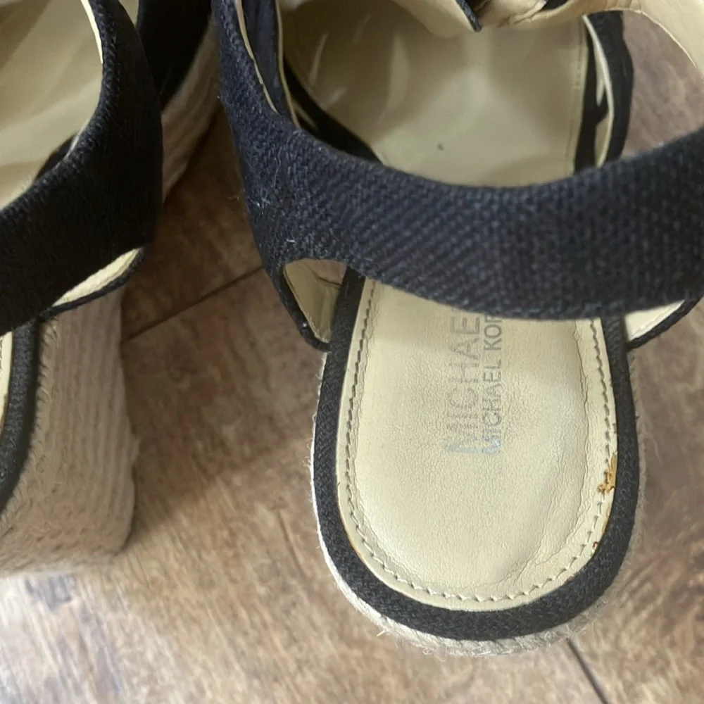 Michael Kors Berkley canvas wedge sandals Black Size:7.5 - Picture 4 of 7